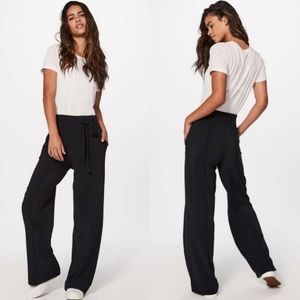 Lululemon Wide Leg Noir Pant Black Size 4